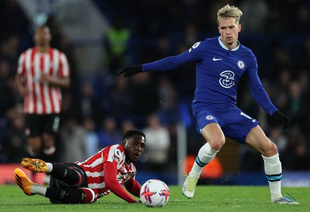 多元化的竞 多元化的竞