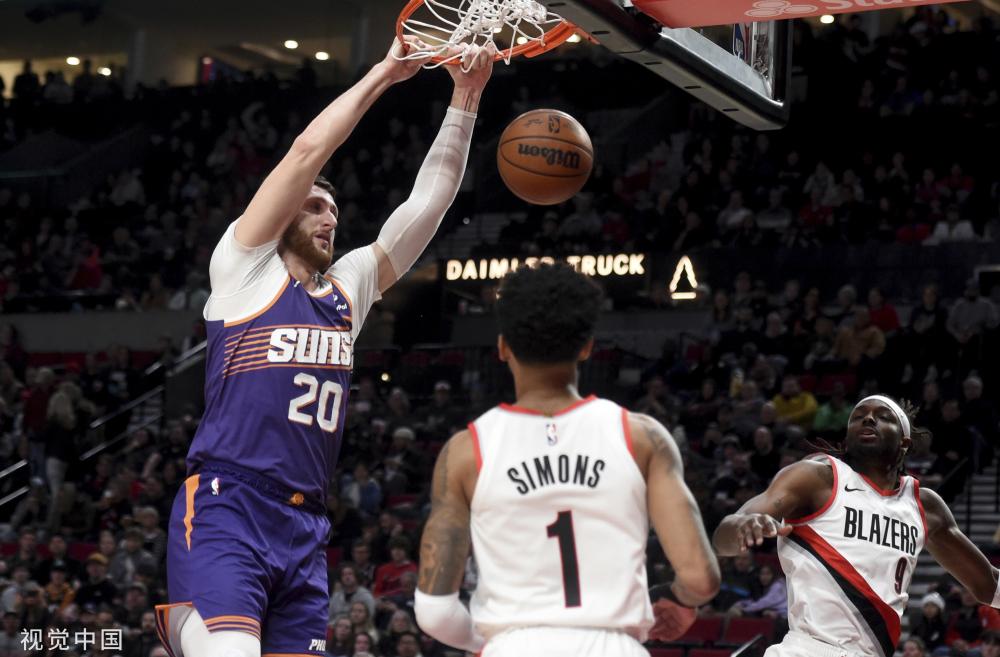 巴黎成功的 巴黎成功的